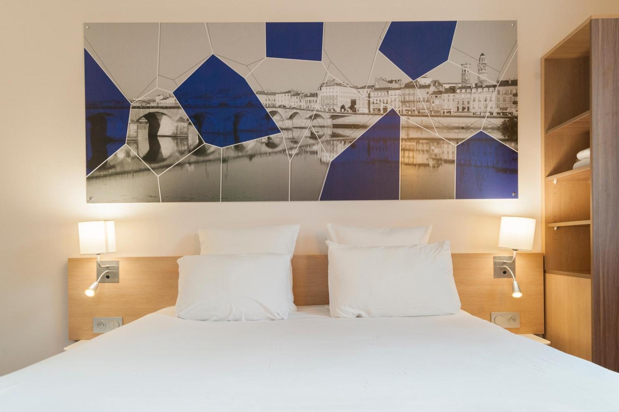 Brit Centre Gare Hotel