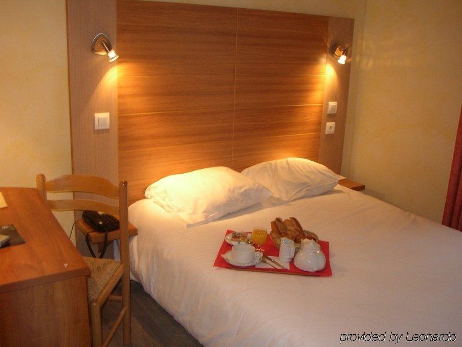 Brit Centre Gare Hotel 3*