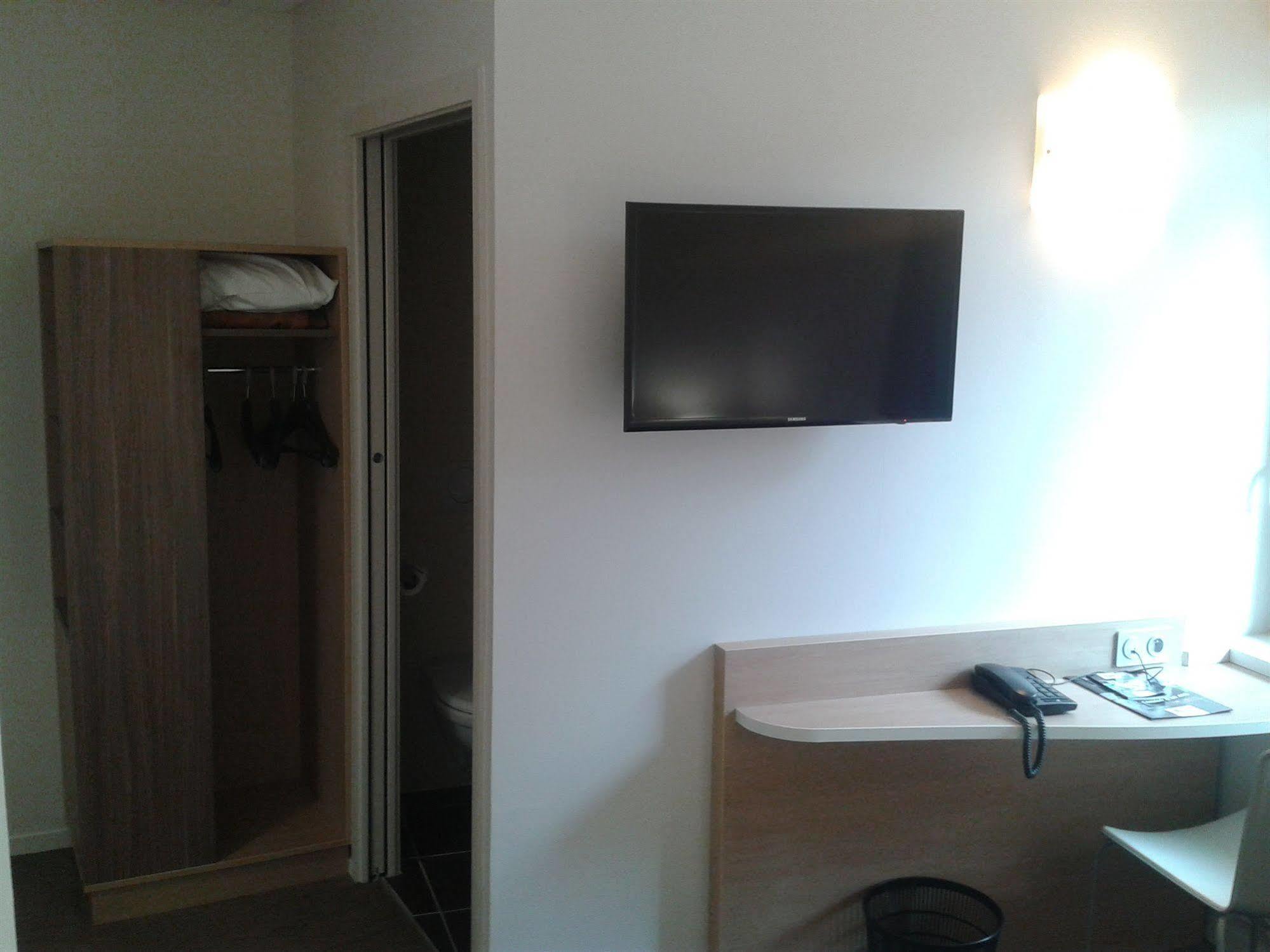 Brit Centre Gare 3*