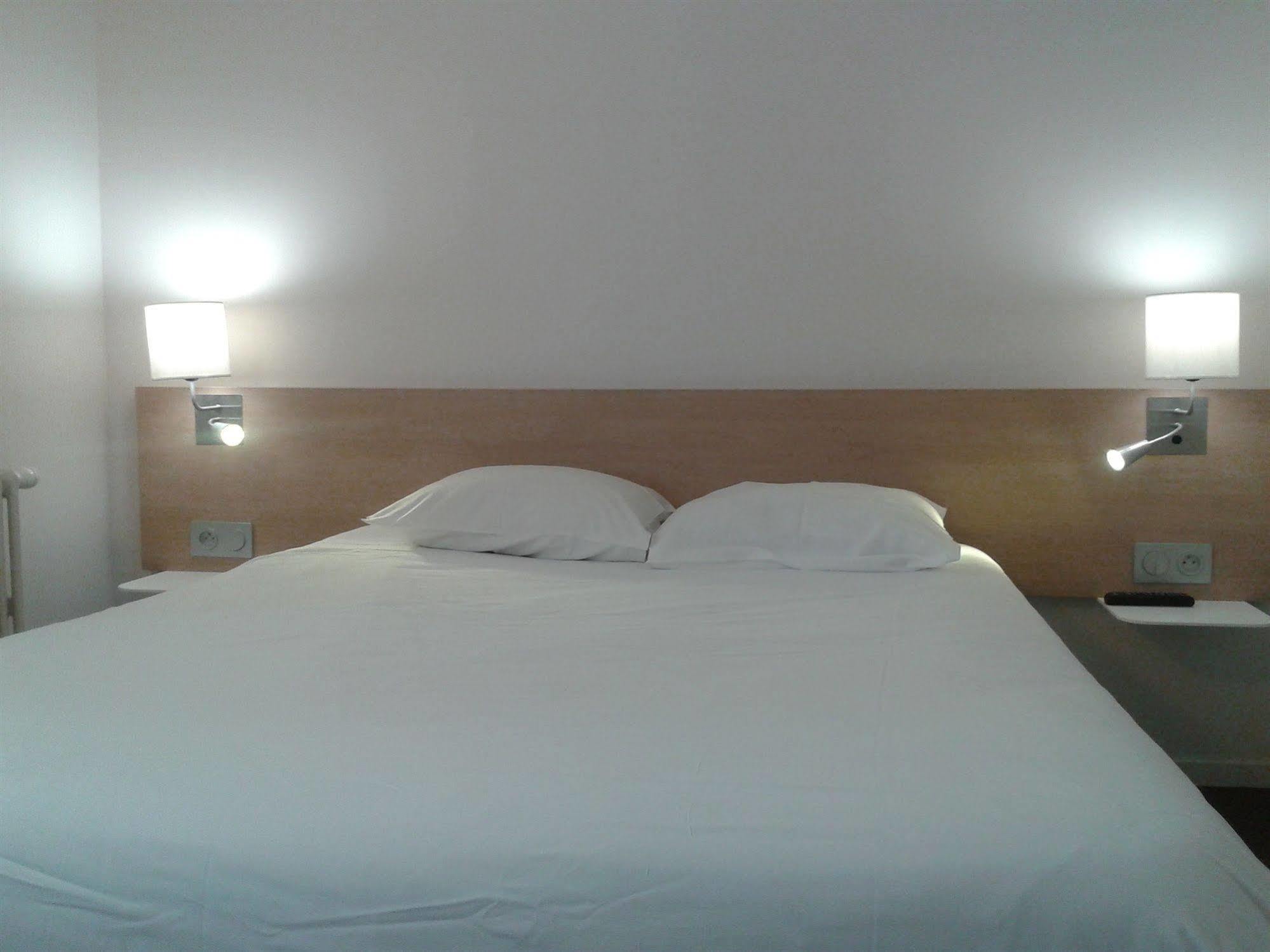 Brit Centre Gare Hotel 3*